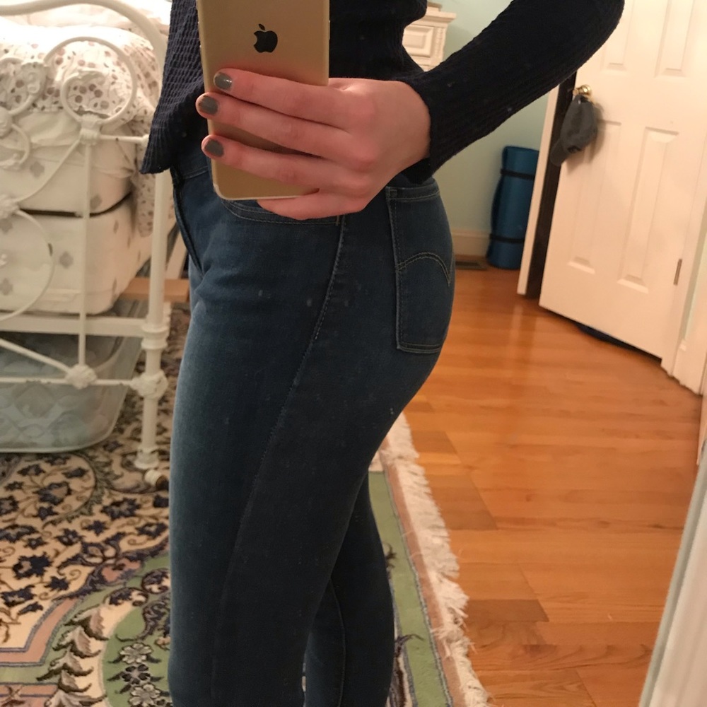 levi’s 701 medium washed jeans - Picture 2 of 8